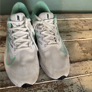 Nike Women's White and Mint Sneakers